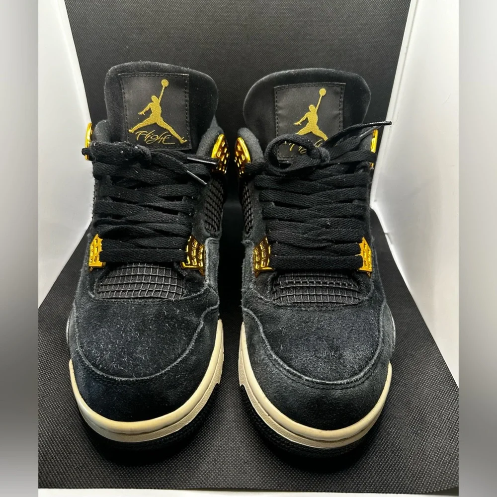 Jordan 4 Retro Royalty (size 9.5) - Picture 2 of 15